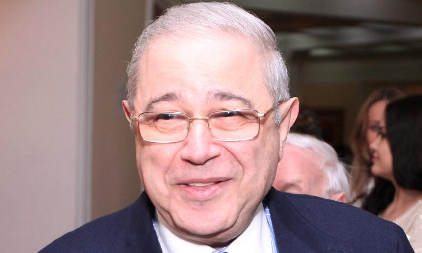 «Не знаю, зачем этот извращенец так поступает»: покинувший Россию Петросян выступил с заявлением