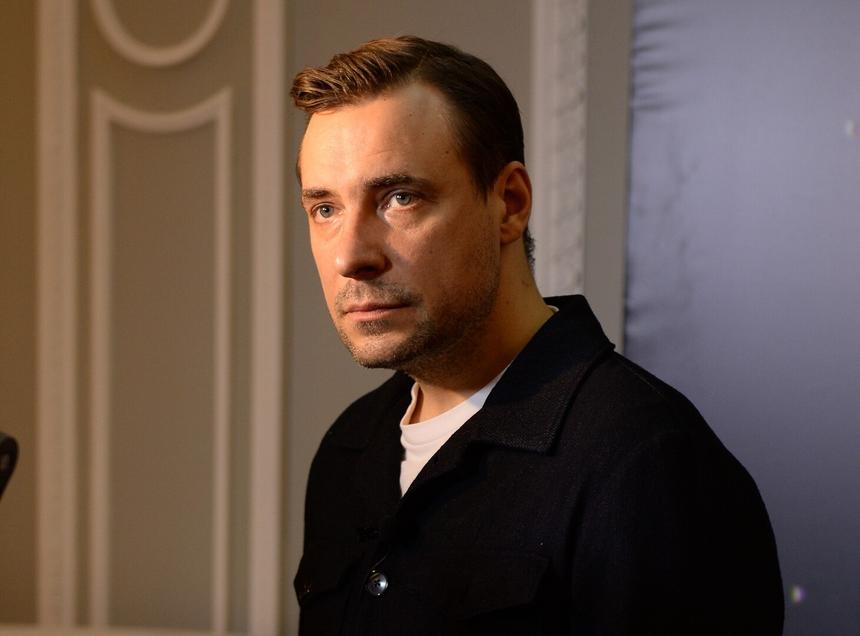 Отец Евгения Цыганова переехал в дом престарелых и там умер