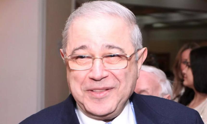 Долго не протянет: в Сети обсуждают активность Петросяна на отдыхе с молодой женой