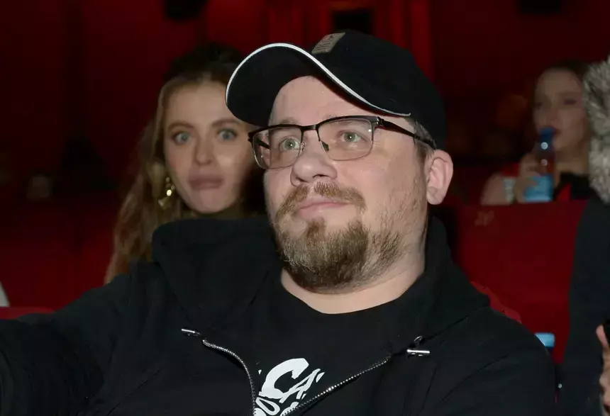 Ответил на обвинения: Харламов попросил подписчиков удовлетворить лгунью Асмус