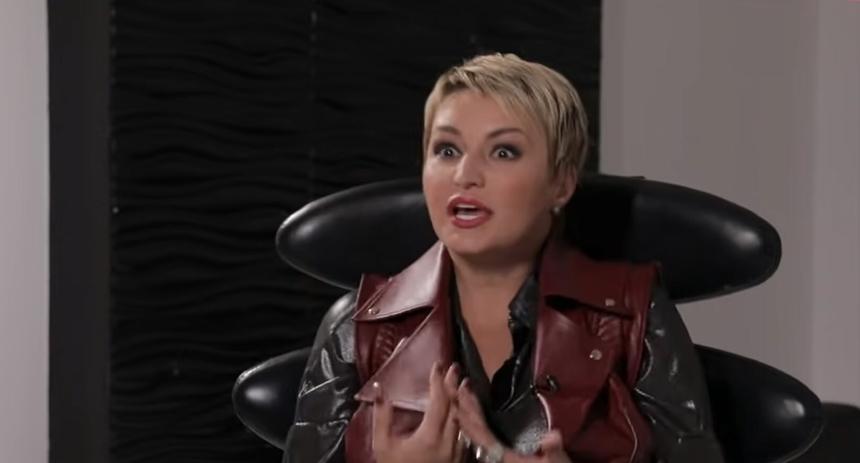 Катя Лель раскрыла кулуарные тайны проекта «Суперстар. Возвращение»