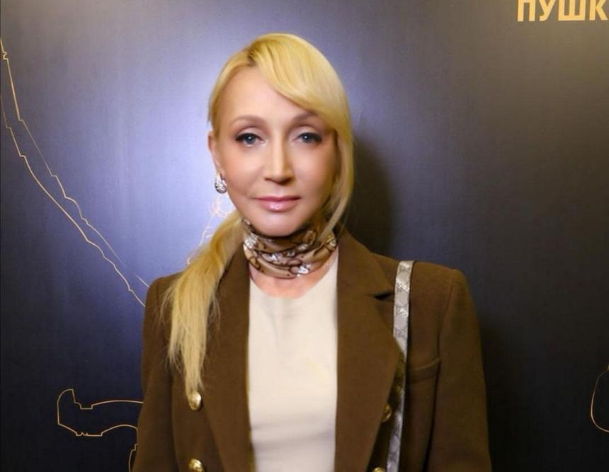 «Вслед за маман»: Орбакайте попала в компанию звезд, критикующих Россию