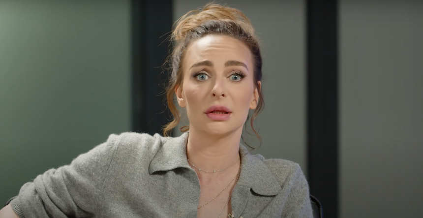 Новый друг Варнавы ревнует ее даже к телефонной трубке