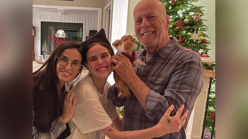 Совсем плох: тяжелобольному Брюсу Уиллису устроили Рождество раньше времени