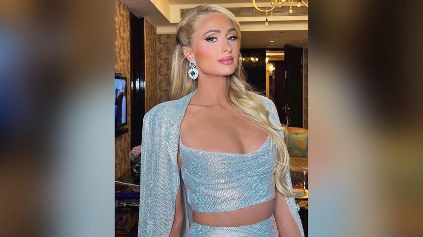 Больше не блондинка: 41-летняя Пэрис Хилтон стала брюнеткой