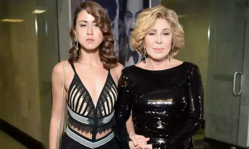 «Взяла в оборот»: Успенская пытается спасти свою дочь от зависимости