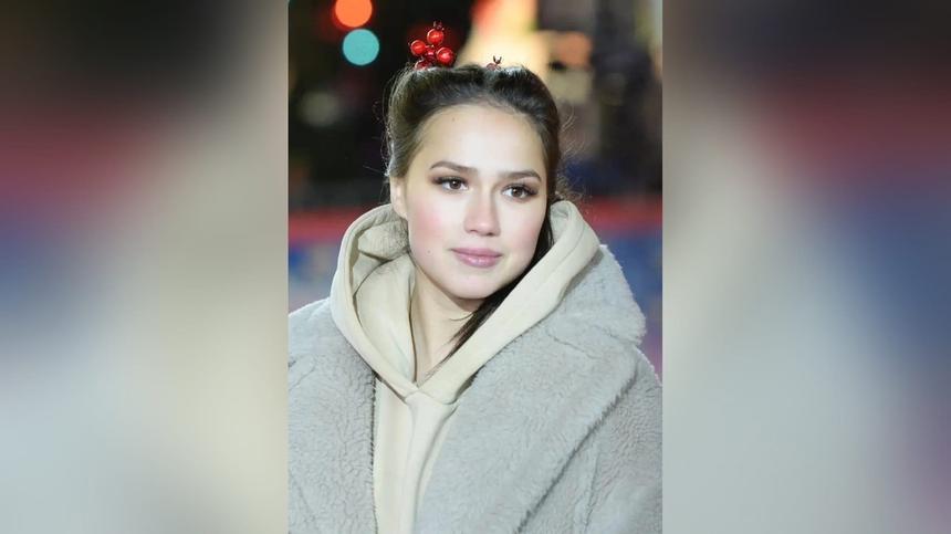 А жена знает? Одинокая Загитова призналась, что часто звонит Ягудину