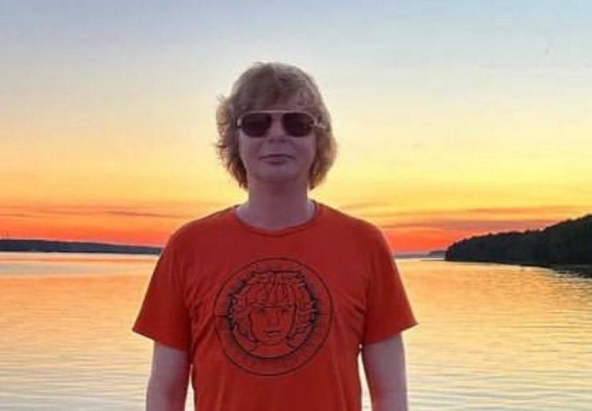 Ему все мало: рыжий из «Иванушек» хочет отобрать у экс-супруги еще одного ребенка