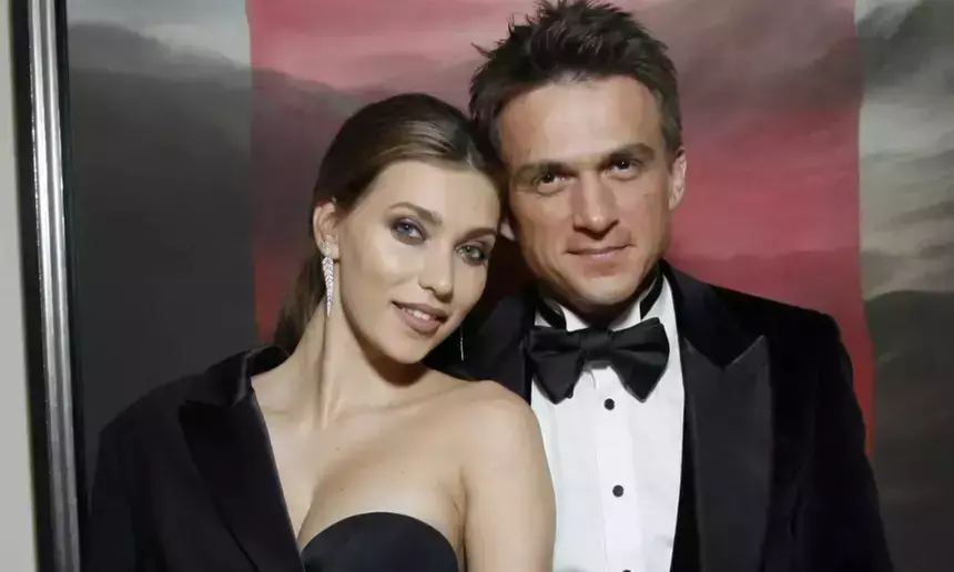 Седой и бородатый: Тодоренко показала, в кого превратился Топалов в браке с ней