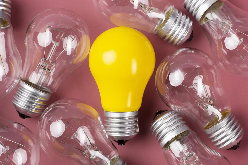 Да будет свет: московский электрик засунул себе лампочку в анальное отверстие