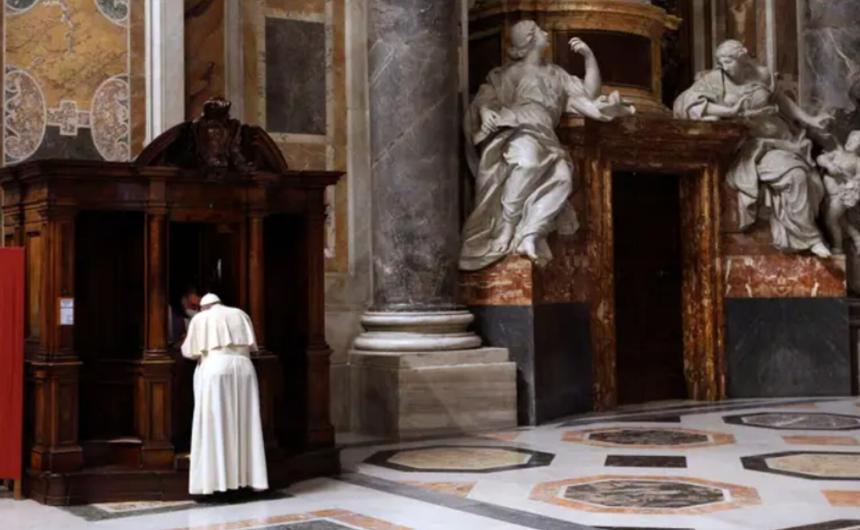 Секс-исповедь: Священник заставлял 58-летнюю послушницу делать грязные вещи