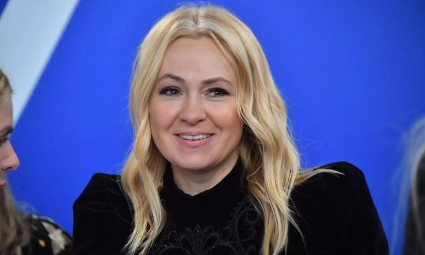 Больше им не нужна: Яну Рудковскую бросили сыновья