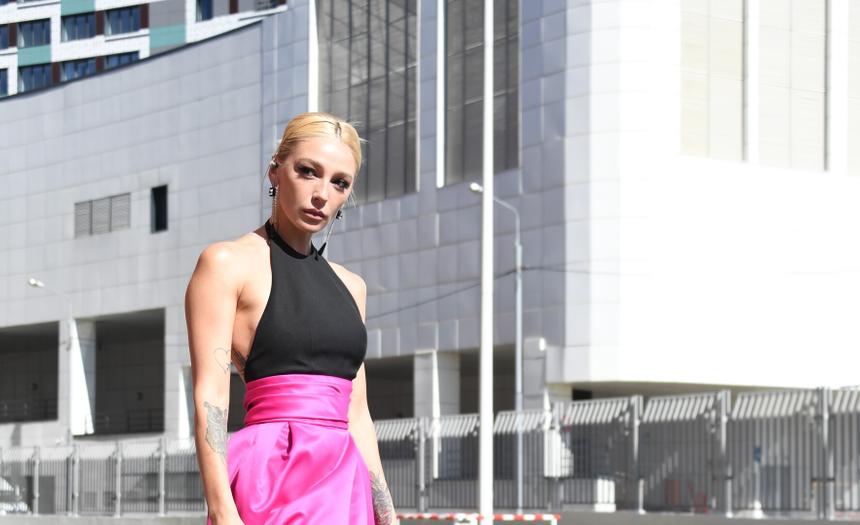 «Это отвратительно»: Настя Ивлеева показала кожу с прыщами