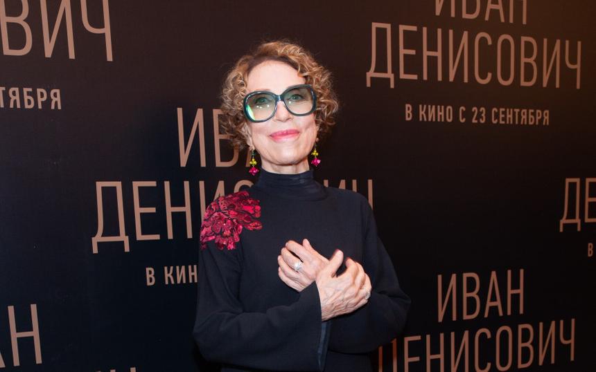 Спектакли отменены, прогнозов нет: как Инна Чурикова встретит Новый год после множественных переломов