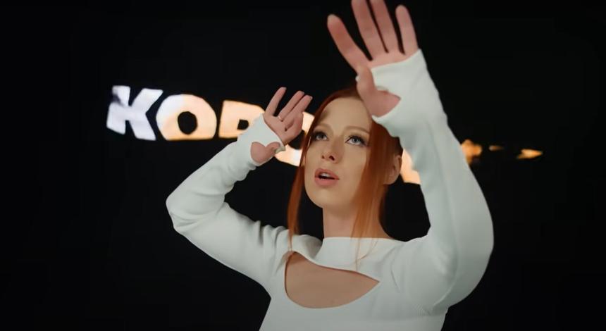 «Адское логово»: Юлия Савичева рассказала о работе с Максимом Фадеевым