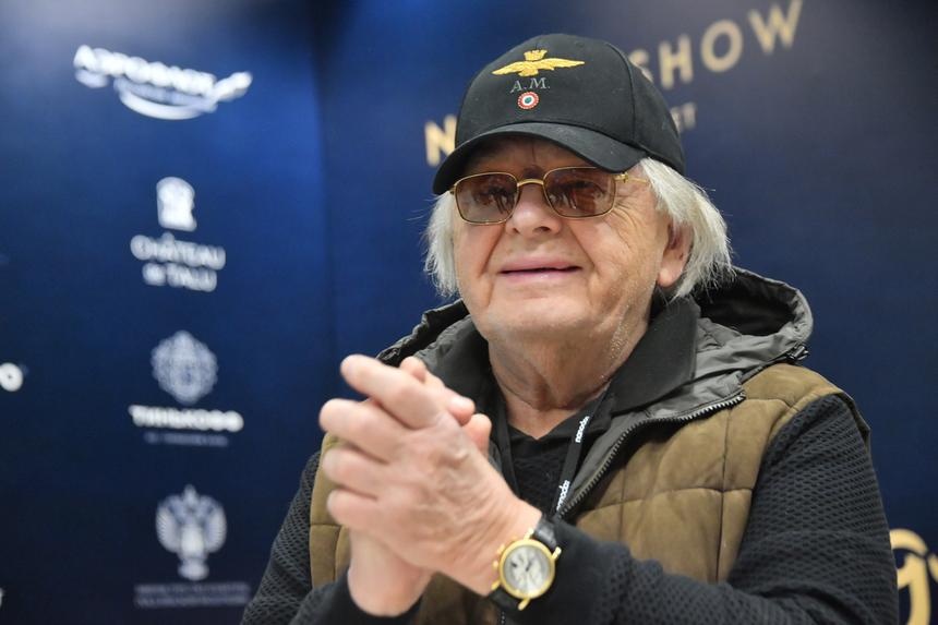 Похудевший и осунувшийся: в Сети появилось фото изменившегося Юрия Антонова