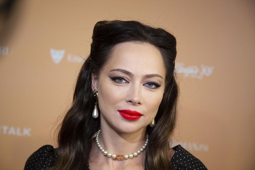 Вылетел в коридор со смачным шлепком: Самбурская втащила Райкину за домогательства