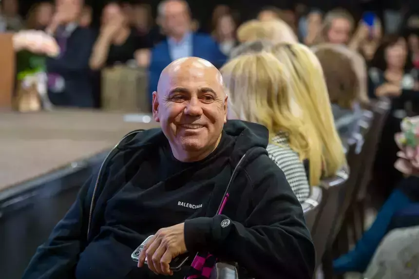 Продюсер Иосиф Пригожин чуть не лишился глаза из-за бутылки пива