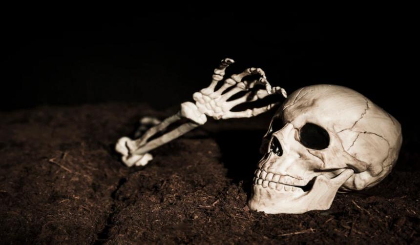 Бизнес на смерти: можно ли заказать кубок из черепа любимой тещи