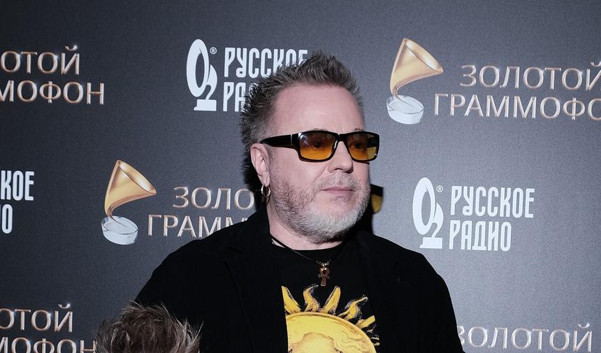 «А что смешного?»: 54-летний Пресняков сделал замечание Подольской перед миллионом людей