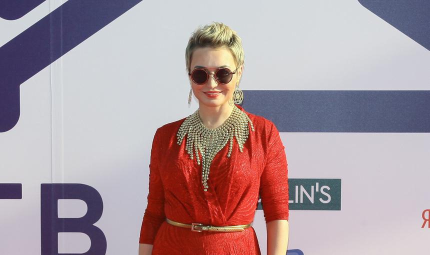 У Кати Лель обнаружили проблему с глазами