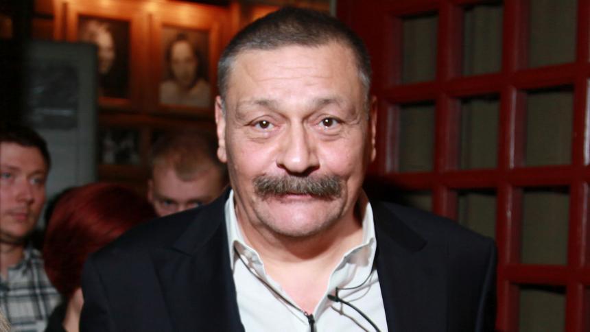 В театрах Москвы начались масштабные проверки после увольнения Дмитрия Назарова из МХТ имени Чехова