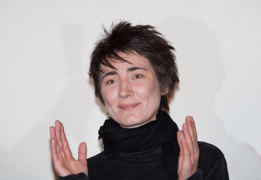 Стала блондинкой: неожиданное видео с Земфирой шокировало публику