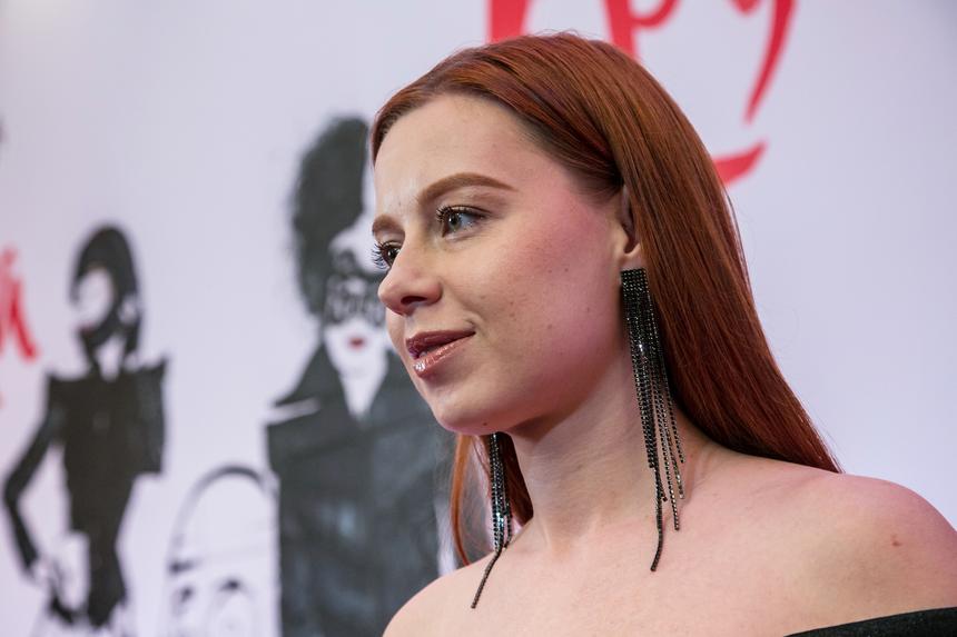 Юлия Савичева поделилась тайными подробностями своих детских страхов