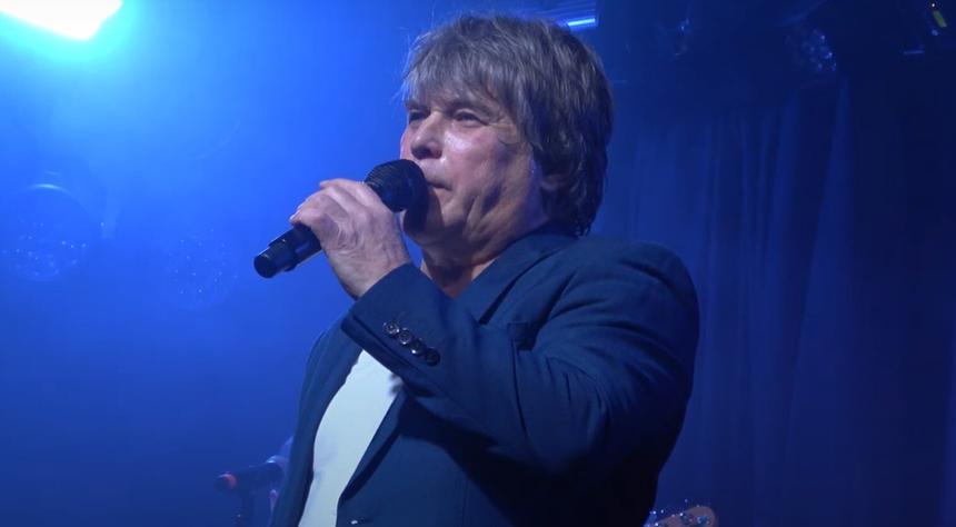 Лидер «Самоцветов» поставил Долину в один ряд с Кобзоном и Розенбаумом