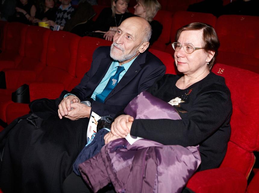 «Стоит скрючившись»: состояние Николая Дроздова усугубили два фактора