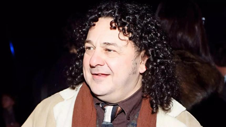 «Я еще не ем!»: на что пошел 66-летний Саруханов, чтобы удовлетворять седьмую молодую жену