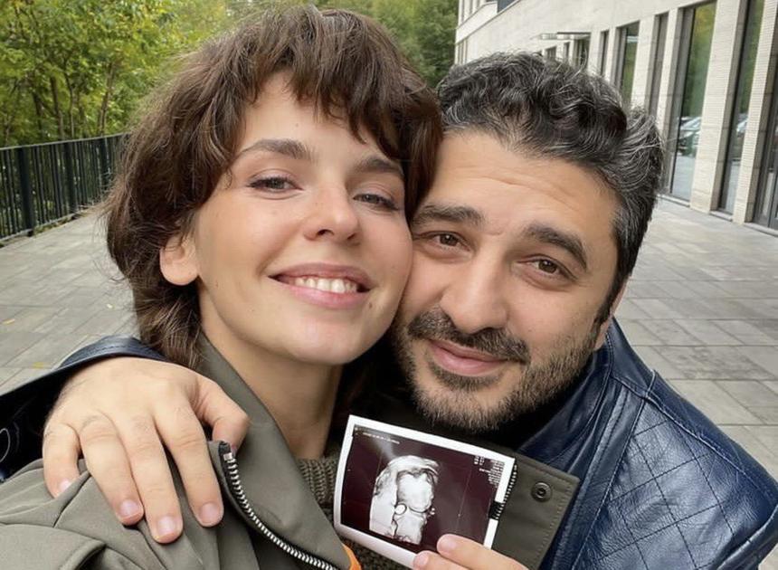 «Глаза не чувствую»: беременная Лиза Моряк рискует ослепнуть при родах из-за разрыва сетчатки