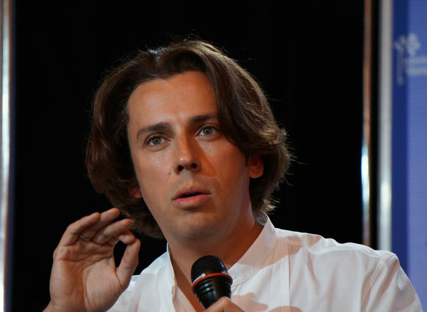 В Сети рассекретили рыжеволосую любовницу Максима Галкина*