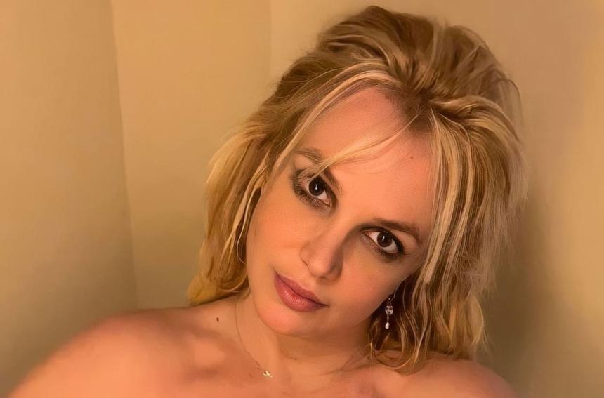 «Боюсь, она умрет»: Бритни Спирс убивает себя психоактивными веществами и отказывается от помощи