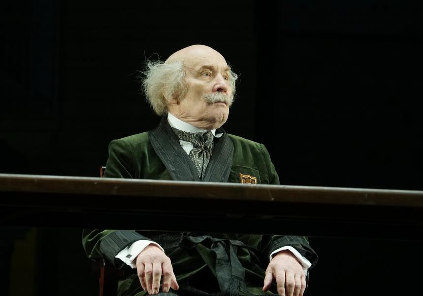 Актер Александр Филиппенко молча уехал из России