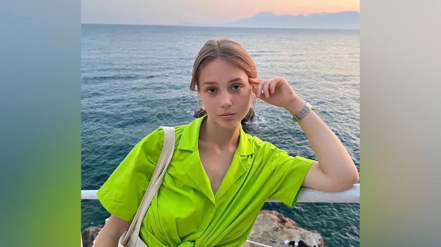 «Испытал чувство неловкости»: Олешко рассказал о повзрослевшей Пуговке из «Папиных дочек»