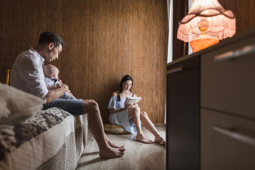 День всех влюбленных: как парам с детьми вернуть в отношения романтику