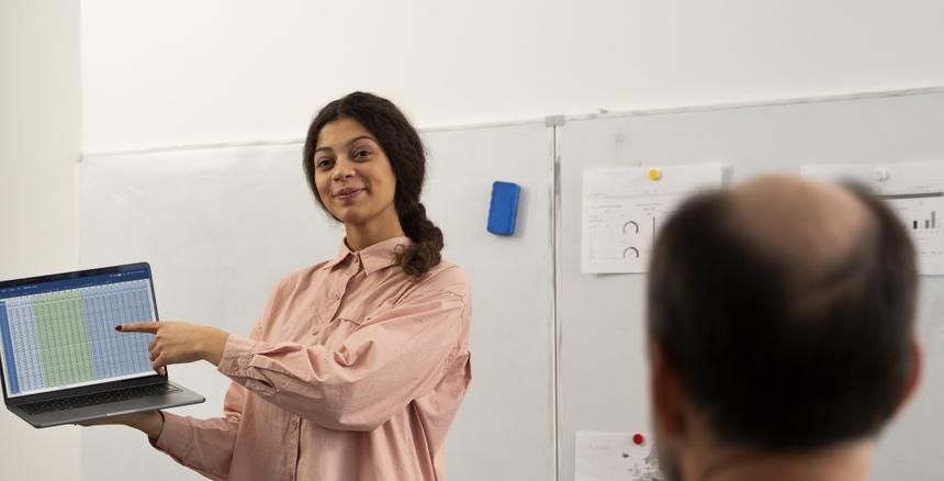 В шестой класс одной из российских школ пришел учиться взрослый мужчина