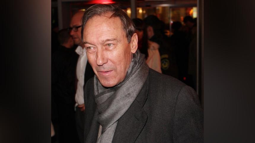 «Никого знать не желаю»: семья Олега Янковского отвернулась от его внебрачного сына