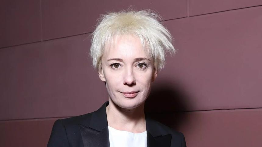 «Работает не так, как мы думали...»: режиссер назвал истинную причину ликвидации Хаматовой