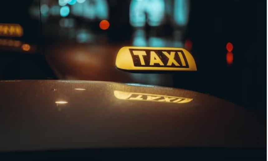 Московский таксист надругался над спящей клиенткой