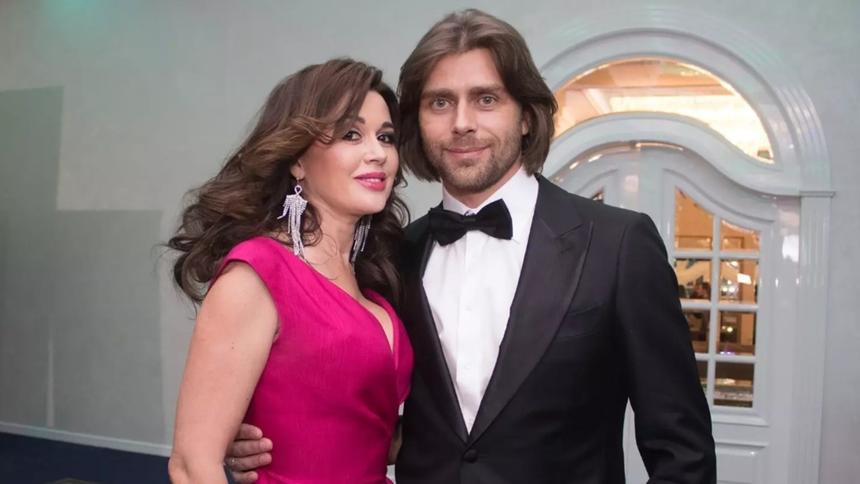 «Только в гроб»: из-за плачевного состояния мужа Заворотнюк Петра Чернышева забили тревогу