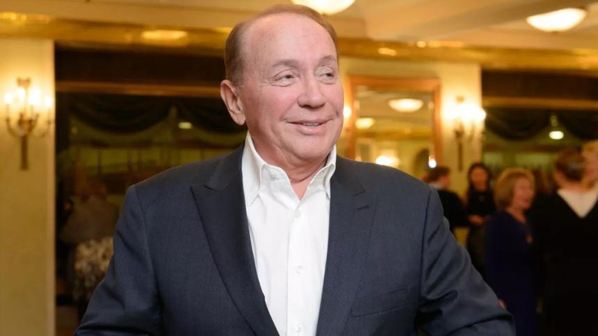 «Он держался, сколько мог»: Александр Масляков навсегда покинул КВН