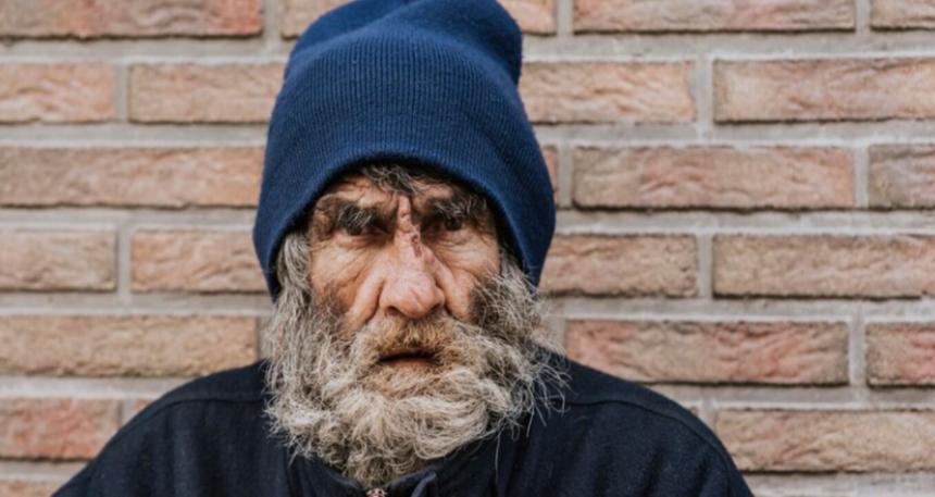 В Приморье бомж обокрал детей-сирот