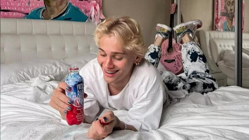 «Хотите?»: обнищавший в США Милохин решил зарабатывать на продаже белья со своими изображениями