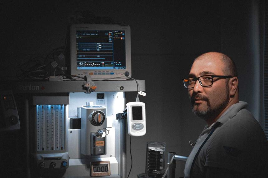 Врач анестезиолог-реаниматолог стоматологического центра «Стволыгин» (г. Иваново) Бахтиер Эргашев