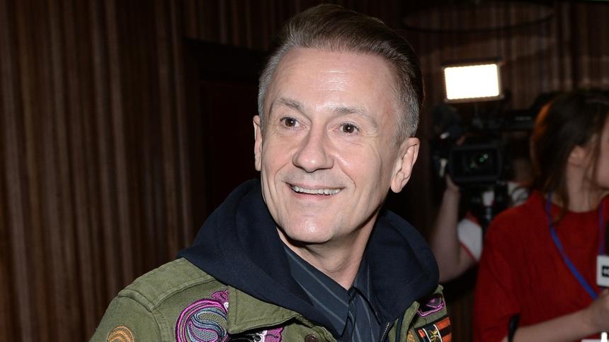 По квартире за 12-часовую рабочую смену: озвучена сумма гонораров актера Олега Меньшикова