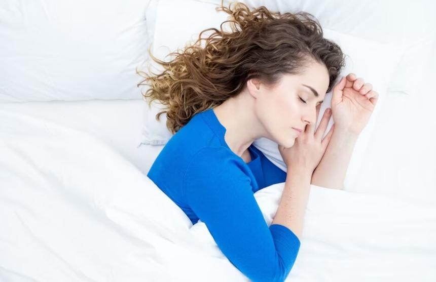 Сомнолог дала советы тем, кто не может выспаться