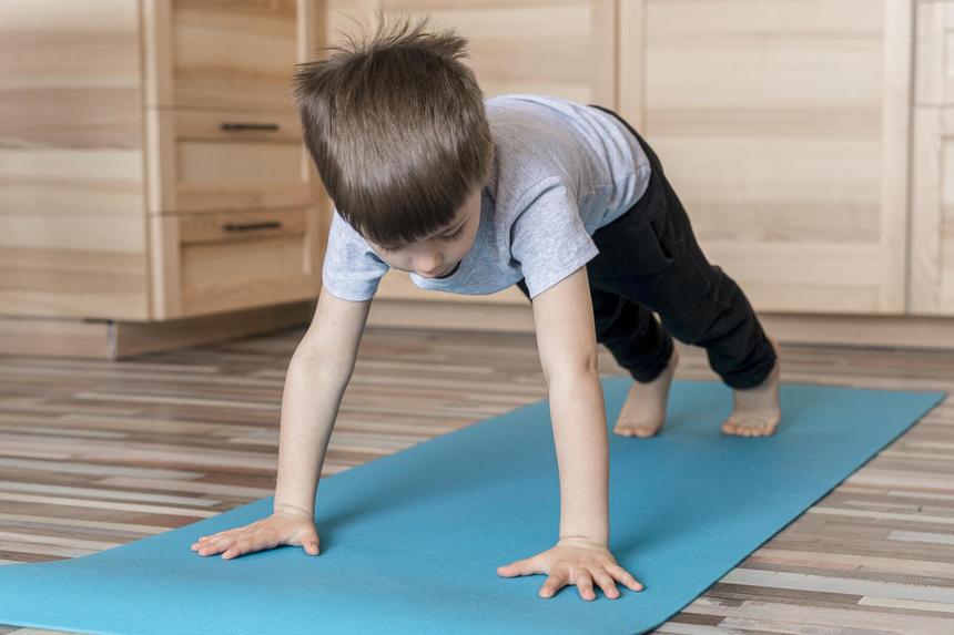 В душе он был физрук: мужчина похитил детей и заставил их отжиматься и приседать под страхом смерти