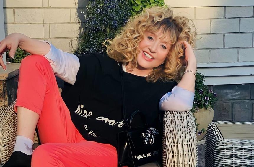 «Алла Пугачева» с луком, беконом и сметаной: что стало с провальным чипсовым заводом Примадонны